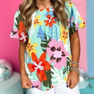 NEW UMGEE Mint Floral Puff Pleated Sleeve Top! Size Medium